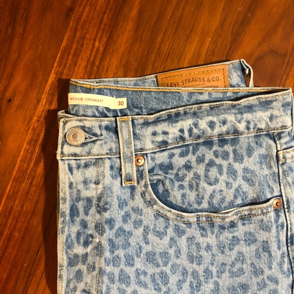 Levi’s | Wedgie Straight - Picture 4 of 4
